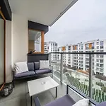 Warsaw Zoliborz - Parking & Two Balconies - By Rentujemy