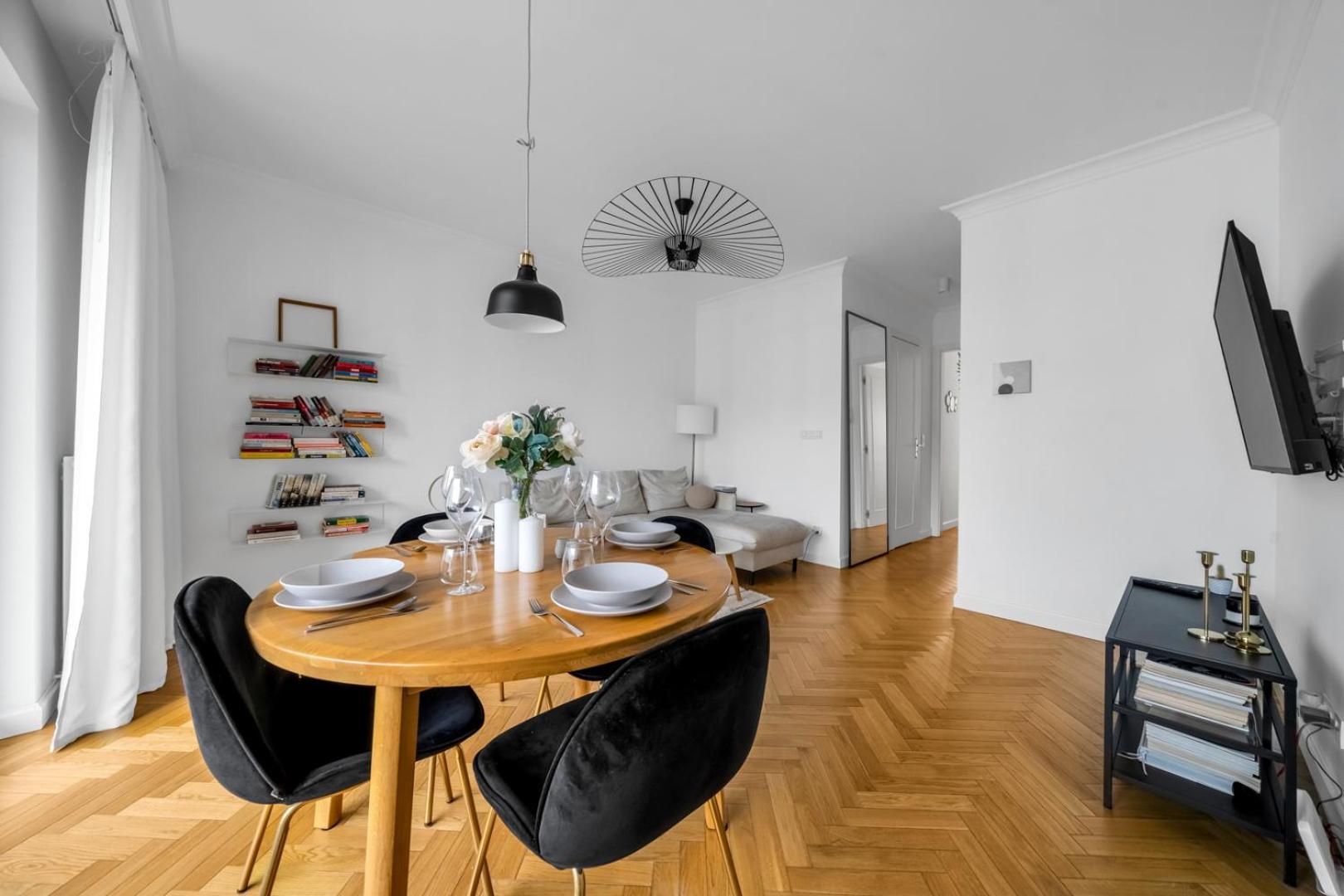 Apartament Zoliborz - Parking & Two Balconies - By Rentujemy *