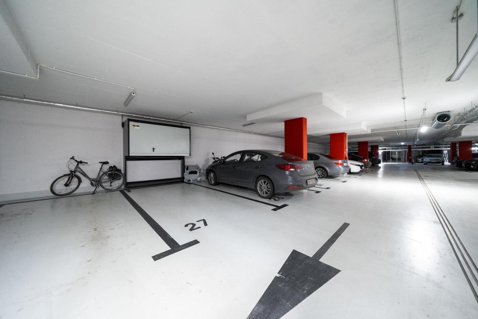 Apartament Zoliborz - Parking & Two Balconies - By Rentujemy